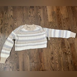 Free people knit cropped sweater NWT Size Small